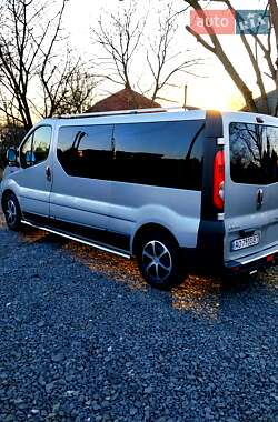 Минивэн Opel Vivaro 2011 в Мукачево