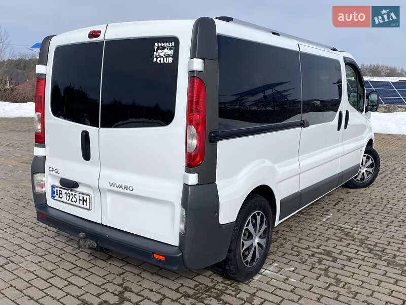 Минивэн Opel Vivaro 2013 в Виннице
