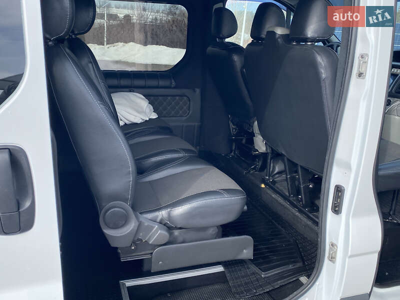 Минивэн Opel Vivaro 2013 в Виннице