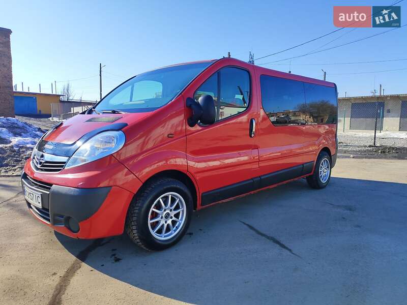 Минивэн Opel Vivaro 2006 в Шептицькому