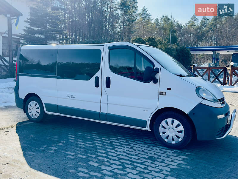 Минивэн Opel Vivaro 2006 в Львове