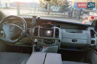 Мінівен Opel Vivaro 2004 в Калуші