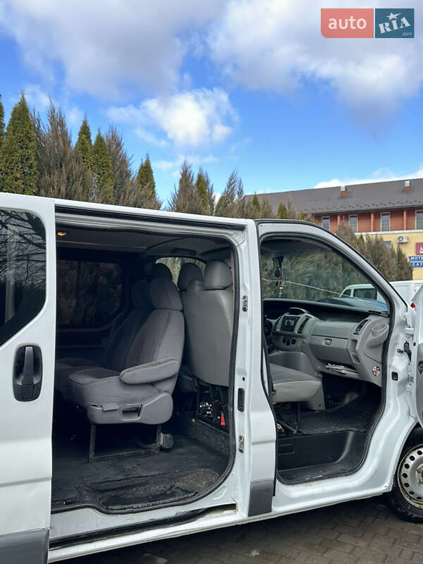 Мінівен Opel Vivaro 2008 в Самборі