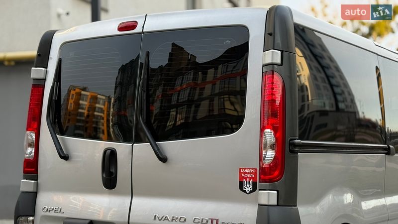 Минивэн Opel Vivaro 2012 в Ивано-Франковске