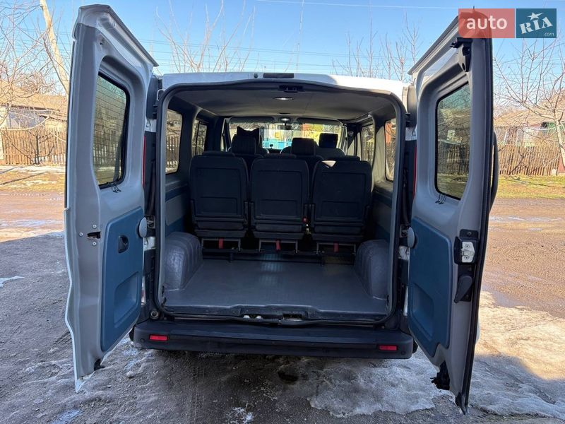 Мінівен Opel Vivaro 2009 в Тульчині