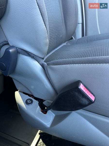 Грузопассажирский фургон Opel Vivaro 2014 в Дубно