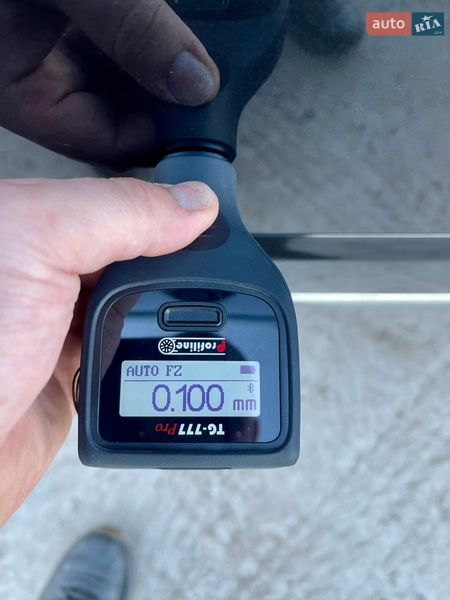 Грузопассажирский фургон Opel Vivaro 2015 в Млинове