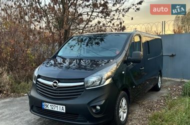 Мінівен Opel Vivaro 2017 в Києві