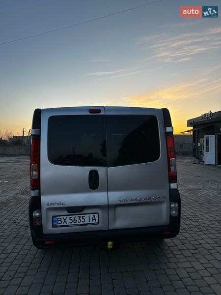 Минивэн Opel Vivaro 2007 в Теофиполе