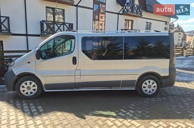 Минивэн Opel Vivaro 2004 в Полянице