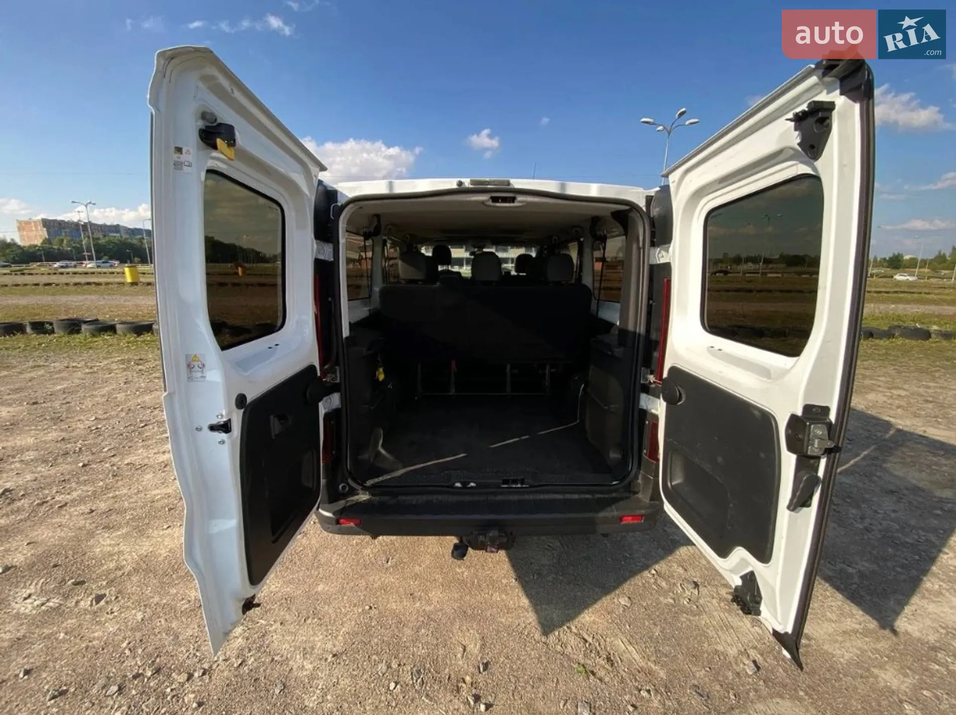 2016 Opel Vivaro - мініатюра 20