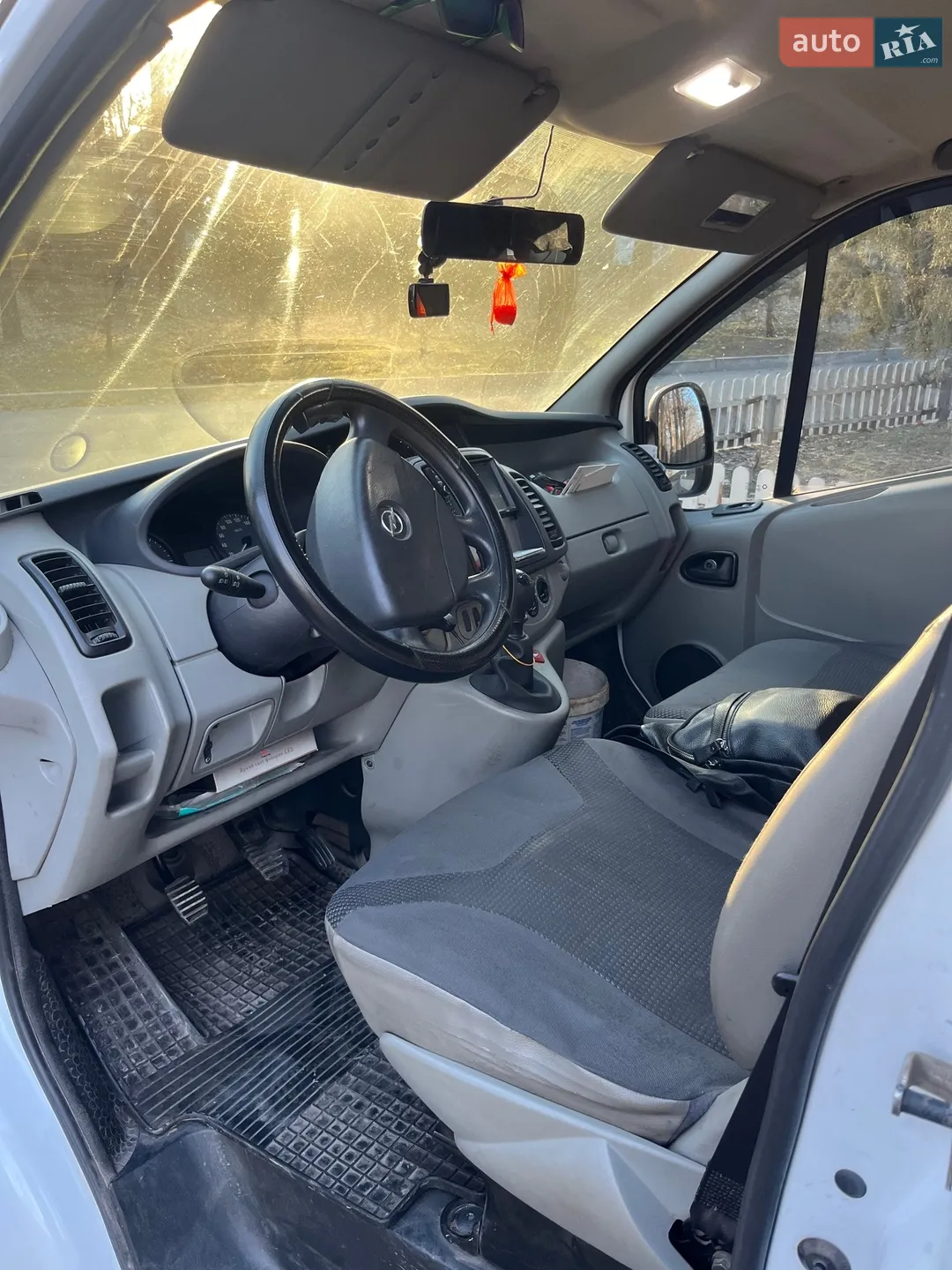 2010 Opel Vivaro - мініатюра 16
