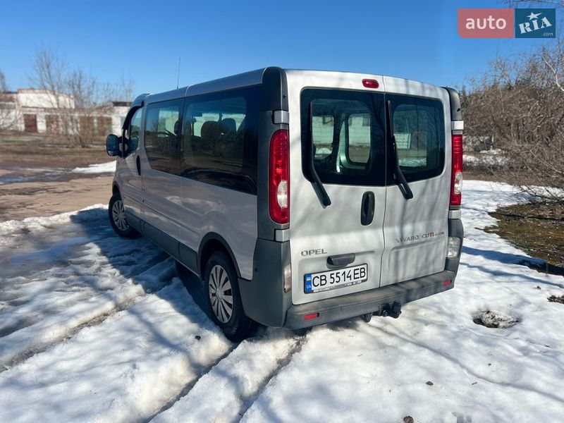 Минивэн Opel Vivaro 2014 в Чернигове