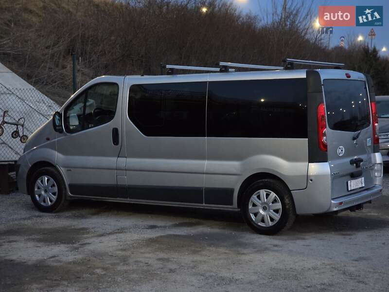 Минивэн Opel Vivaro 2011 в Тернополе