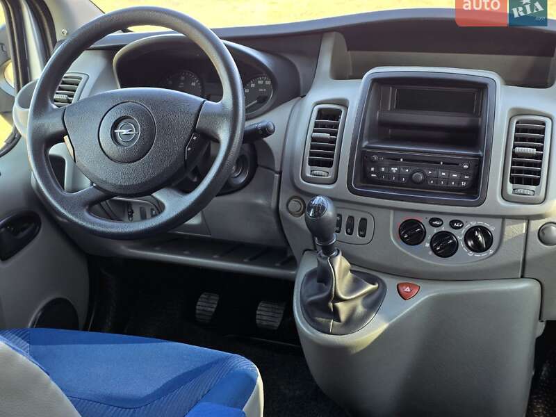 Минивэн Opel Vivaro 2011 в Тернополе