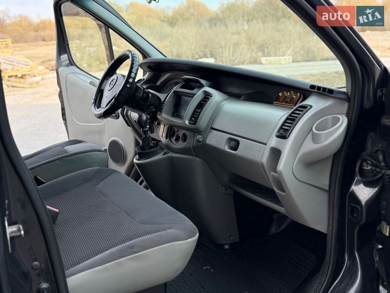 Минивэн Opel Vivaro 2004 в Хмельницком фото 22 Минивэн Opel Vivaro 2004 в Хмельницком