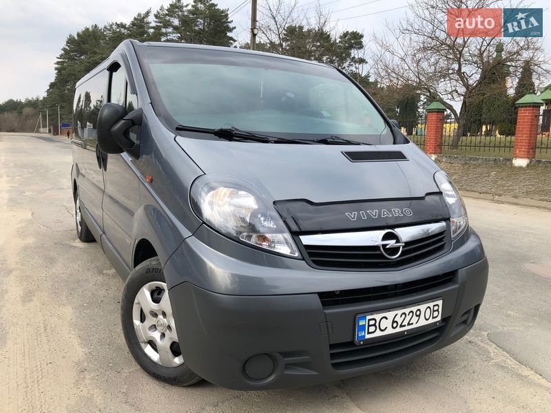Минивэн Opel Vivaro 2011 в Яворове фото Минивэн Opel Vivaro 2011 в Яворове