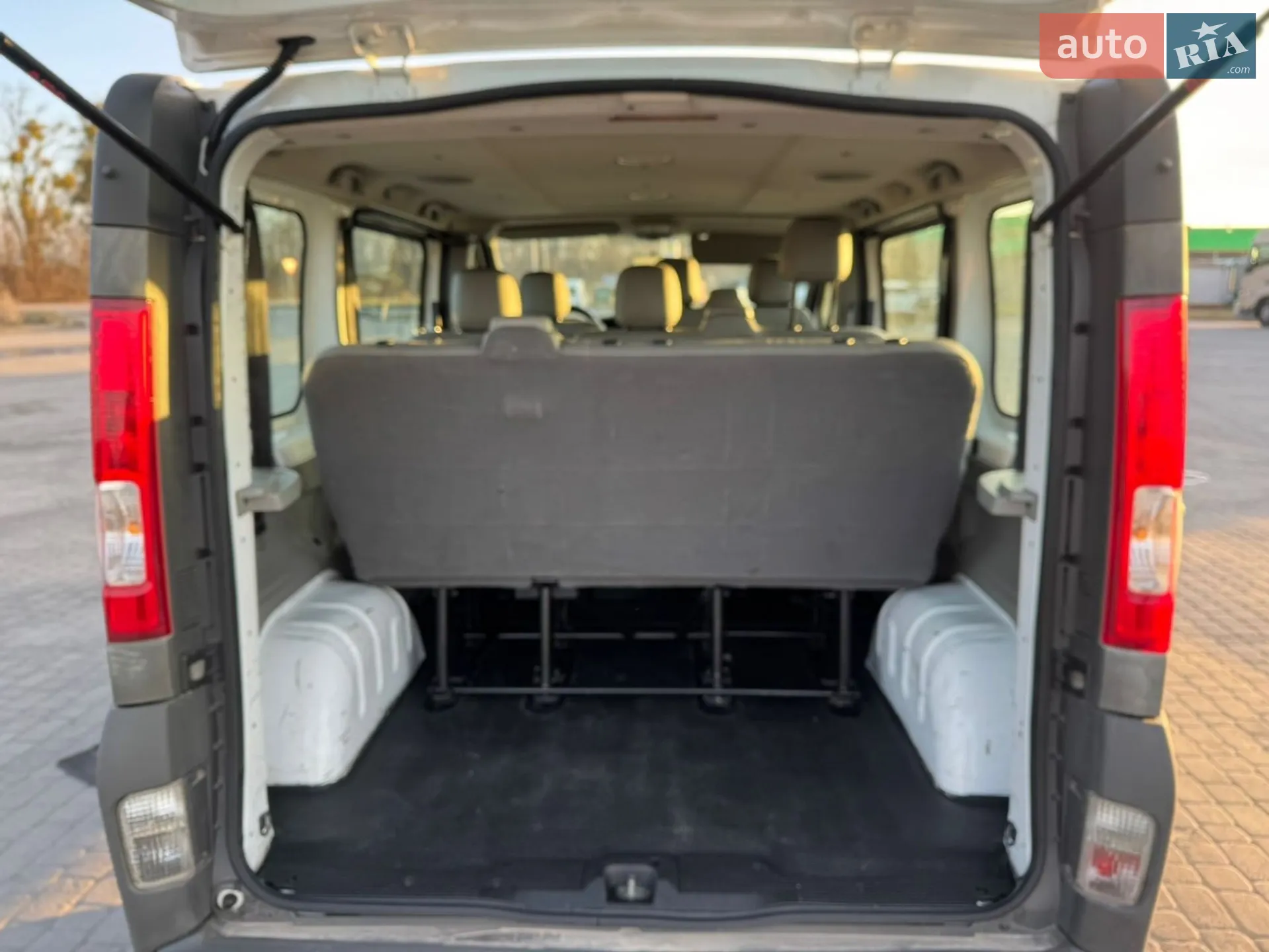 2013 Opel Vivaro - мініатюра 4