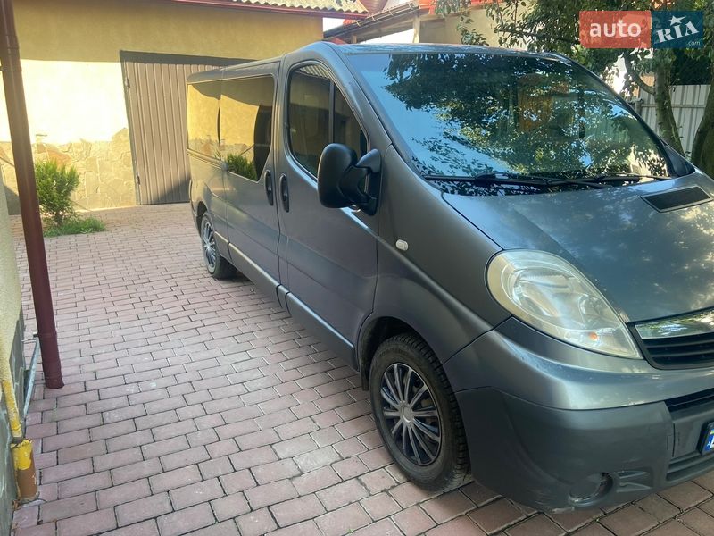 Opel Vivaro 2014