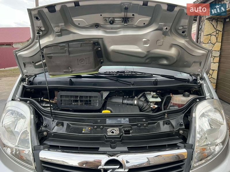 Минивэн Opel Vivaro 2009 в Черкассах фото 31 Минивэн Opel Vivaro 2009 в Черкассах