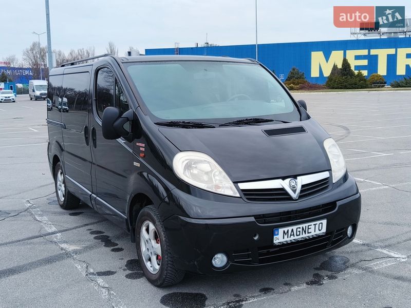 Грузопассажирский фургон Opel Vivaro 2007 в Днепре фото Грузопассажирский фургон Opel Vivaro 2007 в Днепре