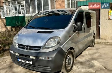 Мінівен Opel Vivaro 2006 в Умані