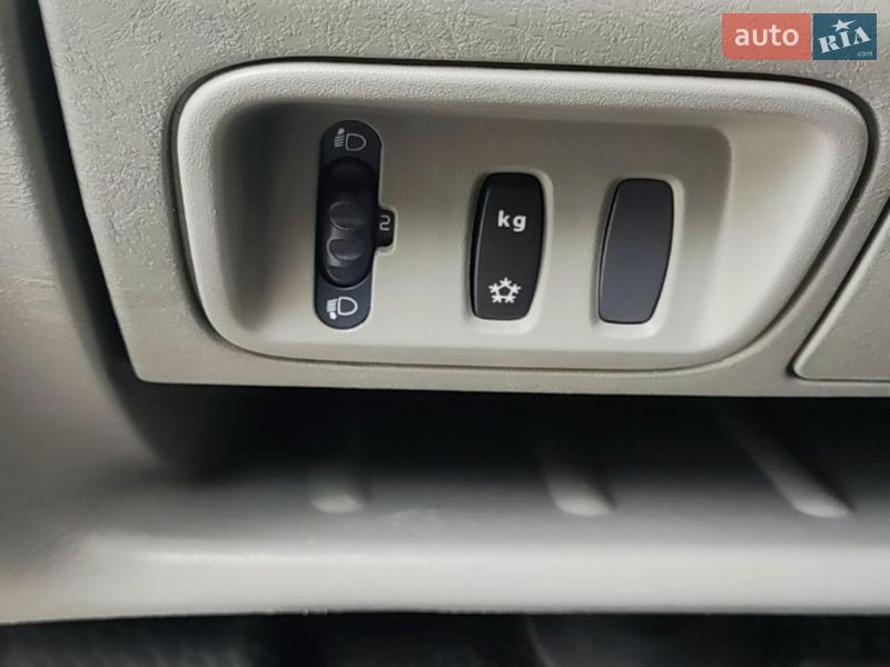 Вантажний фургон Opel Vivaro 2012 в Києві фото 19 Вантажний фургон Opel Vivaro 2012 в Києві