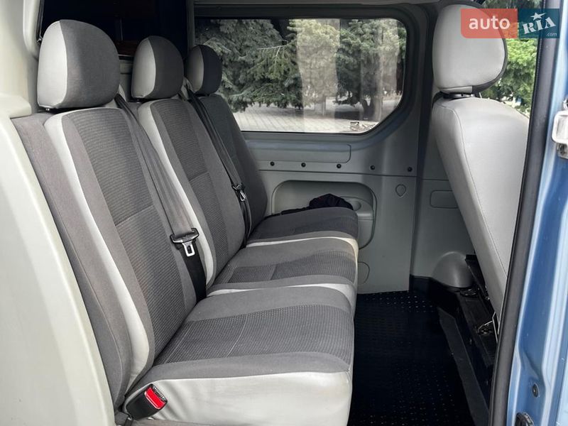 Минивэн Opel Vivaro 2010 в Вознесенске фото 10 Минивэн Opel Vivaro 2010 в Вознесенске