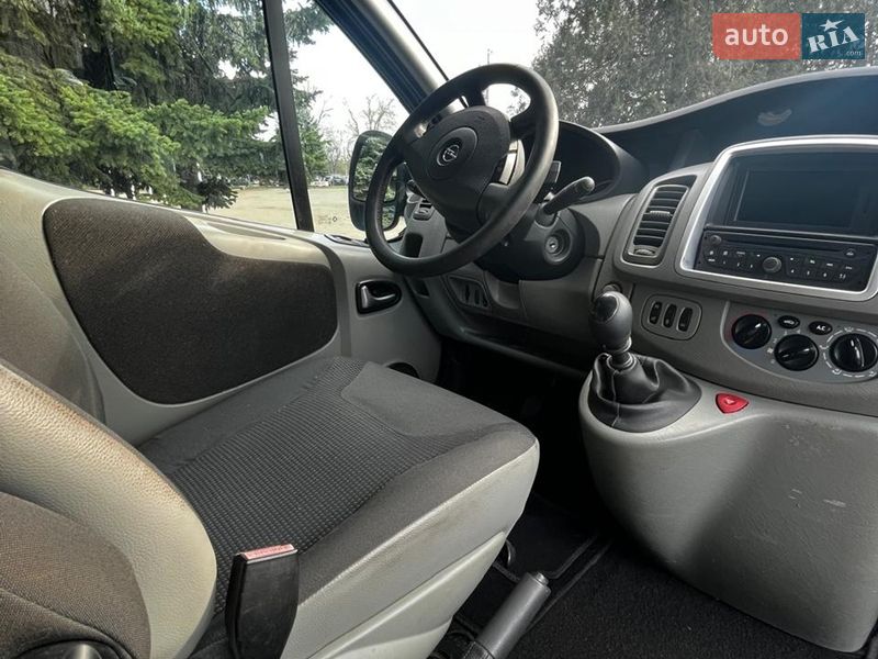 Минивэн Opel Vivaro 2010 в Вознесенске фото 13 Минивэн Opel Vivaro 2010 в Вознесенске