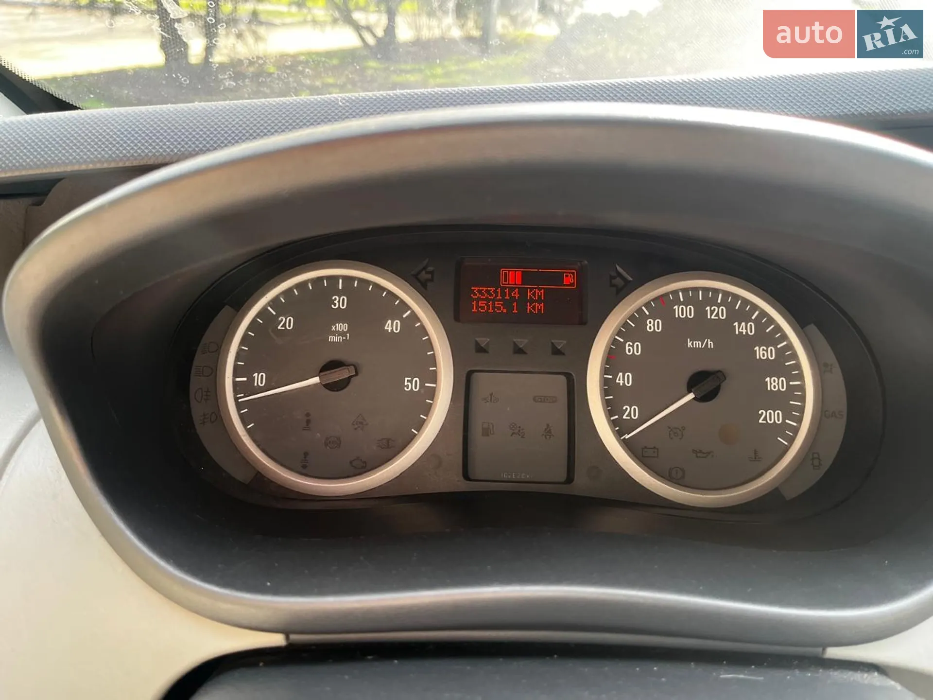 2010 Opel Vivaro - мініатюра 20