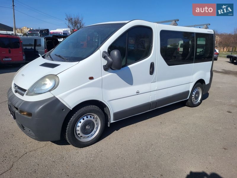 Opel Vivaro 2005