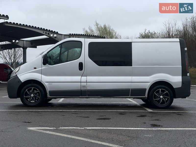 Минивэн Opel Vivaro 2005 в Львове фото 8 Минивэн Opel Vivaro 2005 в Львове