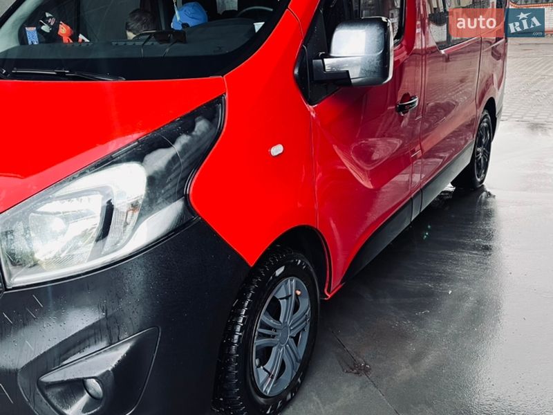 Мінівен Opel Vivaro 2014 в Яготині