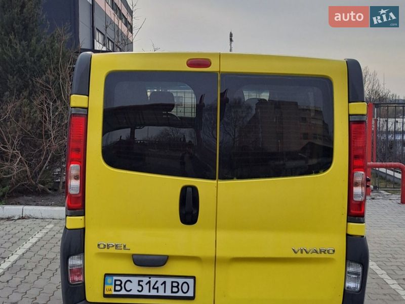 Мінівен Opel Vivaro 2007 в Львові