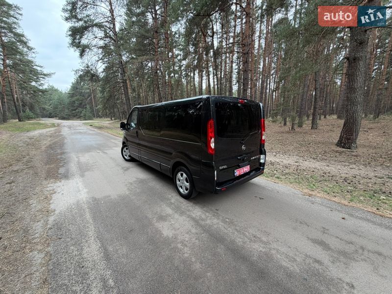 Минивэн Opel Vivaro 2014 в Киеве фото 4 Минивэн Opel Vivaro 2014 в Киеве