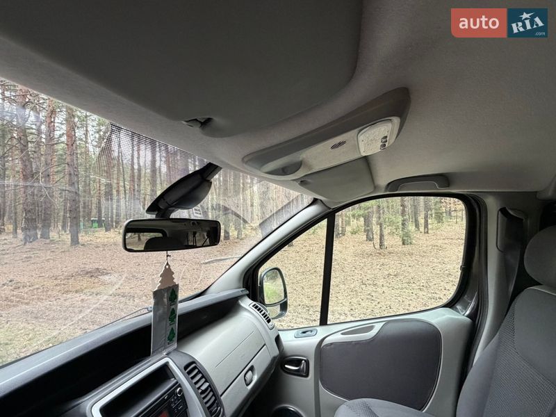 Минивэн Opel Vivaro 2014 в Киеве фото 12 Минивэн Opel Vivaro 2014 в Киеве