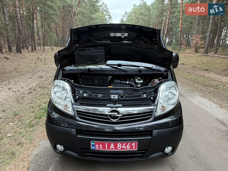 Минивэн Opel Vivaro 2014 в Киеве фото 41 Минивэн Opel Vivaro 2014 в Киеве