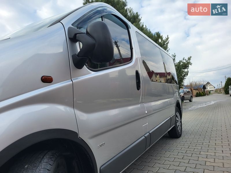 Минивэн Opel Vivaro 2009 в Хмельницком фото 7 Минивэн Opel Vivaro 2009 в Хмельницком