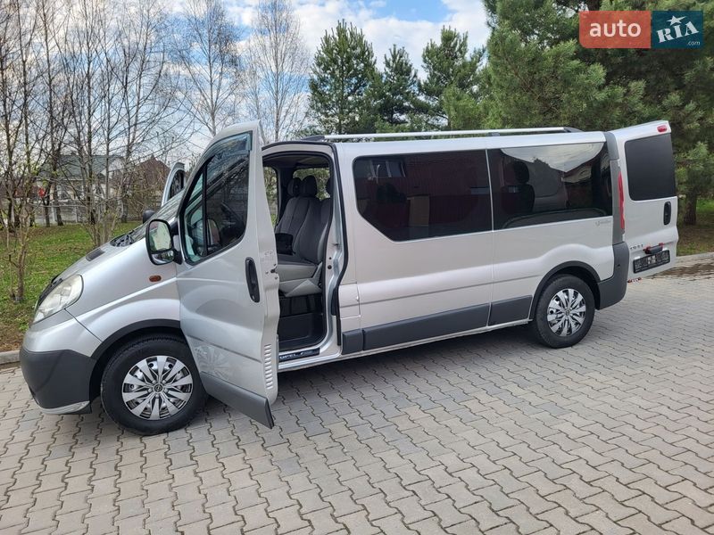 Минивэн Opel Vivaro 2009 в Хмельницком фото 45 Минивэн Opel Vivaro 2009 в Хмельницком