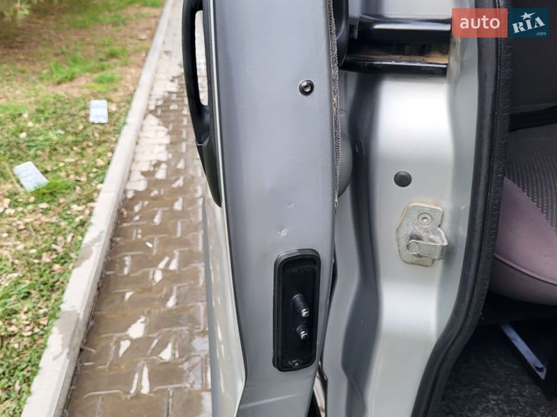 Минивэн Opel Vivaro 2009 в Хмельницком фото 70 Минивэн Opel Vivaro 2009 в Хмельницком