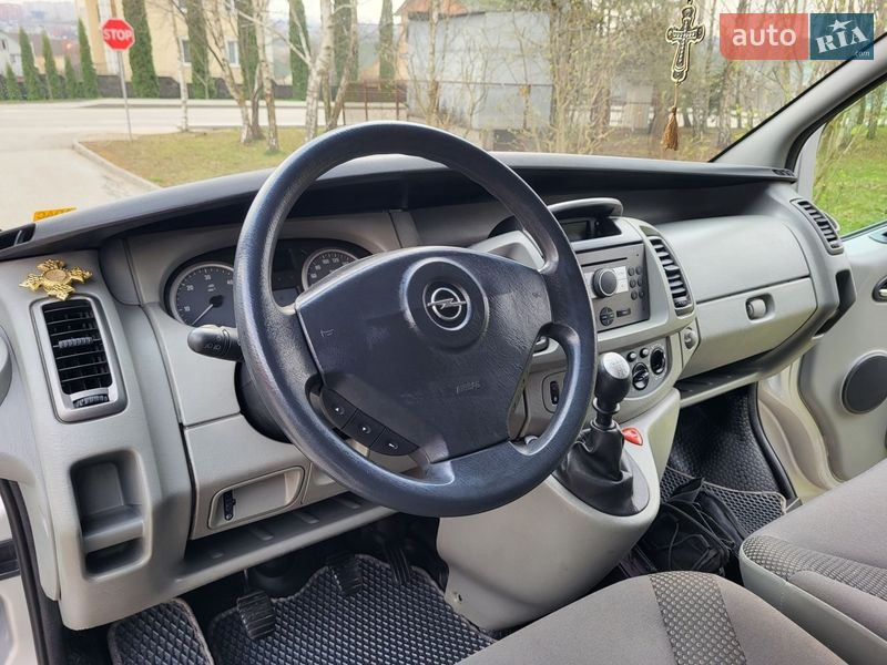 Минивэн Opel Vivaro 2009 в Хмельницком фото 81 Минивэн Opel Vivaro 2009 в Хмельницком