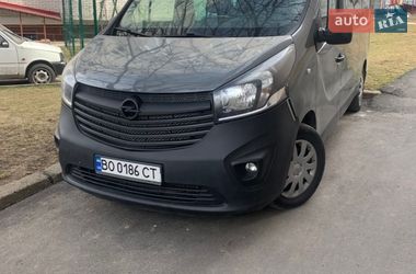 Мінівен Opel Vivaro 2015 в Тернополі