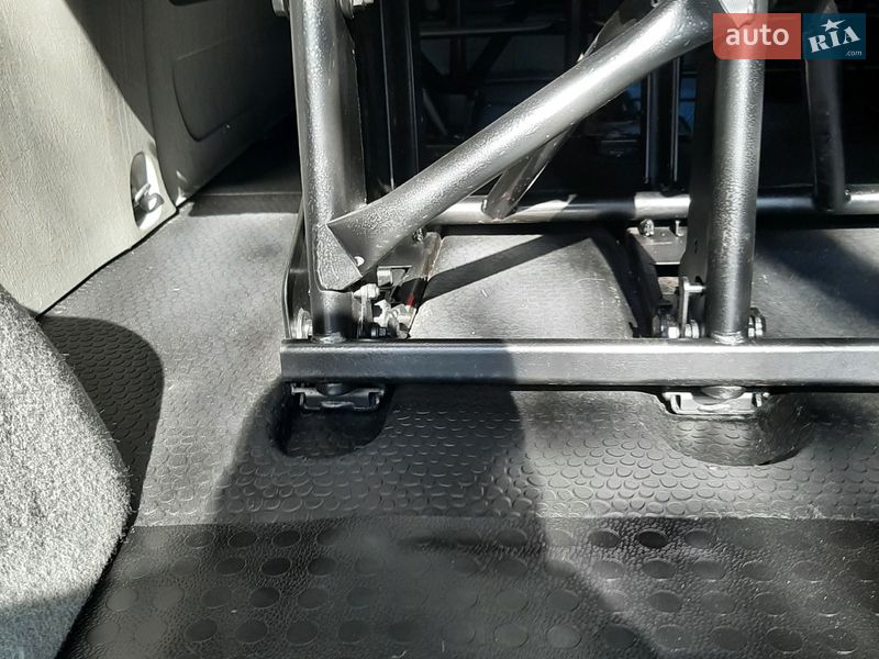 Мінівен Opel Vivaro 2011 в Полтаві