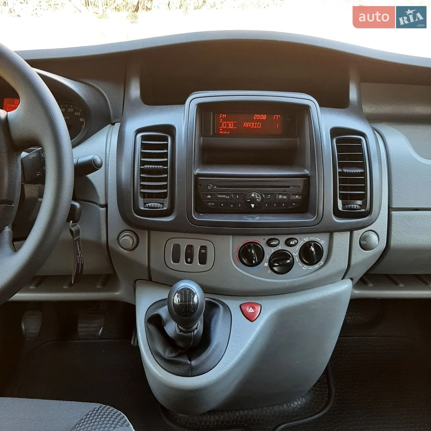 2011 Opel Vivaro - мініатюра 44
