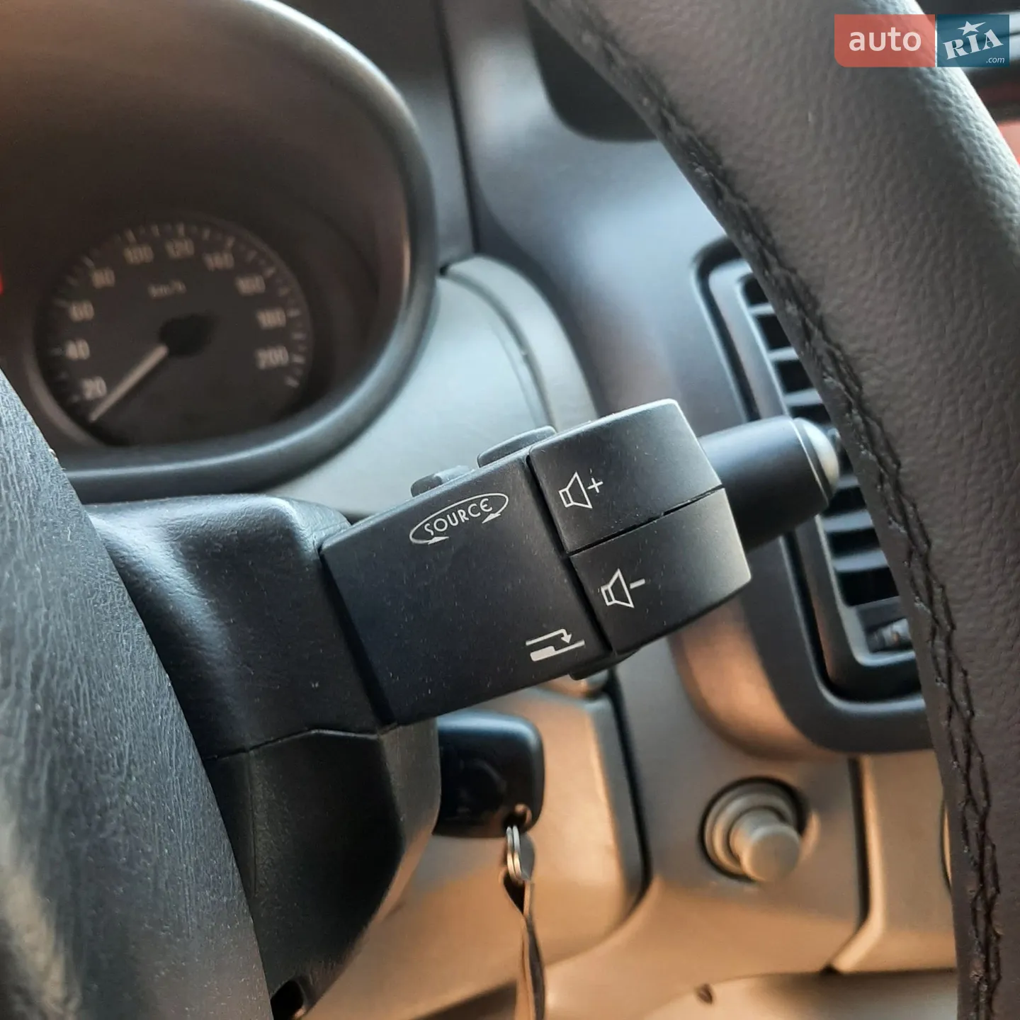 2011 Opel Vivaro - мініатюра 65