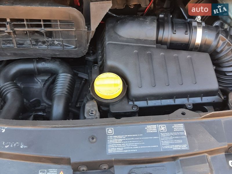 Мінівен Opel Vivaro 2011 в Полтаві