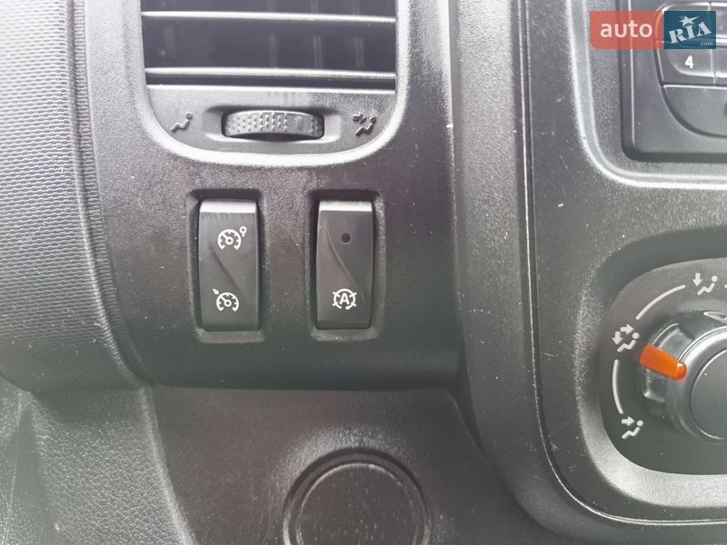 Грузовой фургон Opel Vivaro 2014 в Житомире