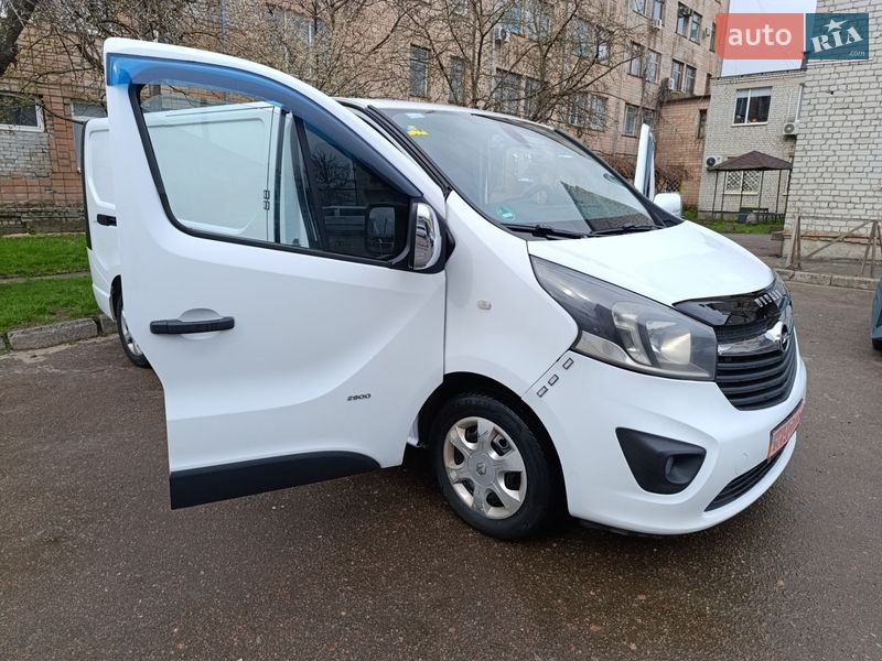 Грузовой фургон Opel Vivaro 2014 в Житомире