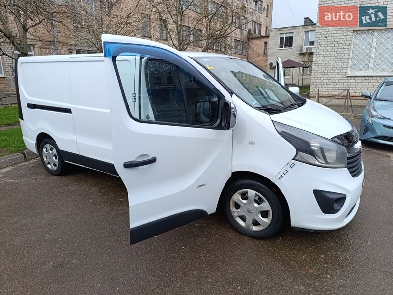 Грузовой фургон Opel Vivaro 2014 в Житомире