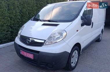 Грузовой фургон Opel Vivaro 2013 в Василькове